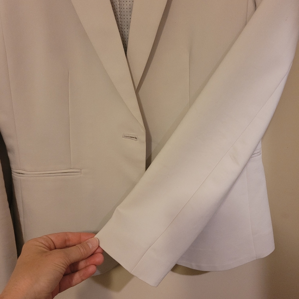 Jacket - Picture 6 of 8